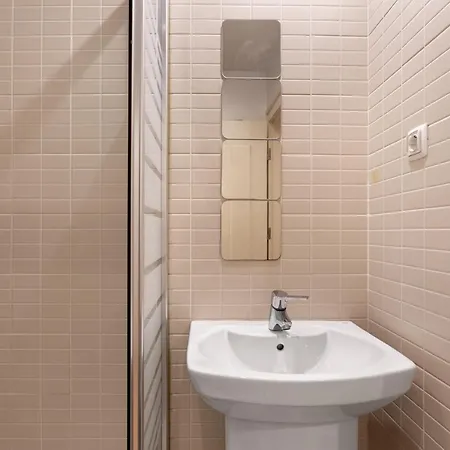 Altido Elegant Central 2-Br Apartment In Chiado *
