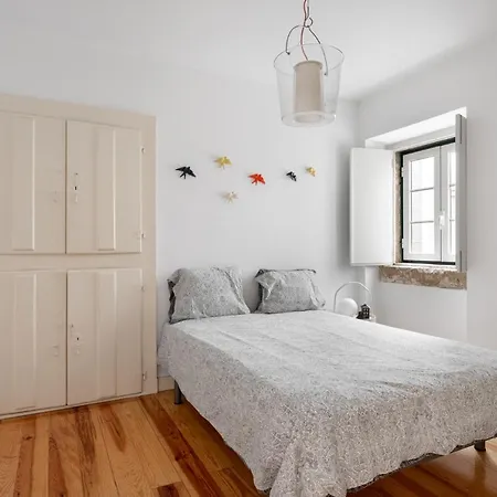 Lejlighed Altido Elegant Central 2-Br Apartment In Chiado Lisboa